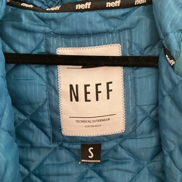 Neff Bloom Jacket in Camp Men’s size Small - Picture 4 of 9